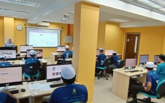 KURSUS KEUSAHAWAN (TVET KOLEJ KOMUNITI AMPANG)